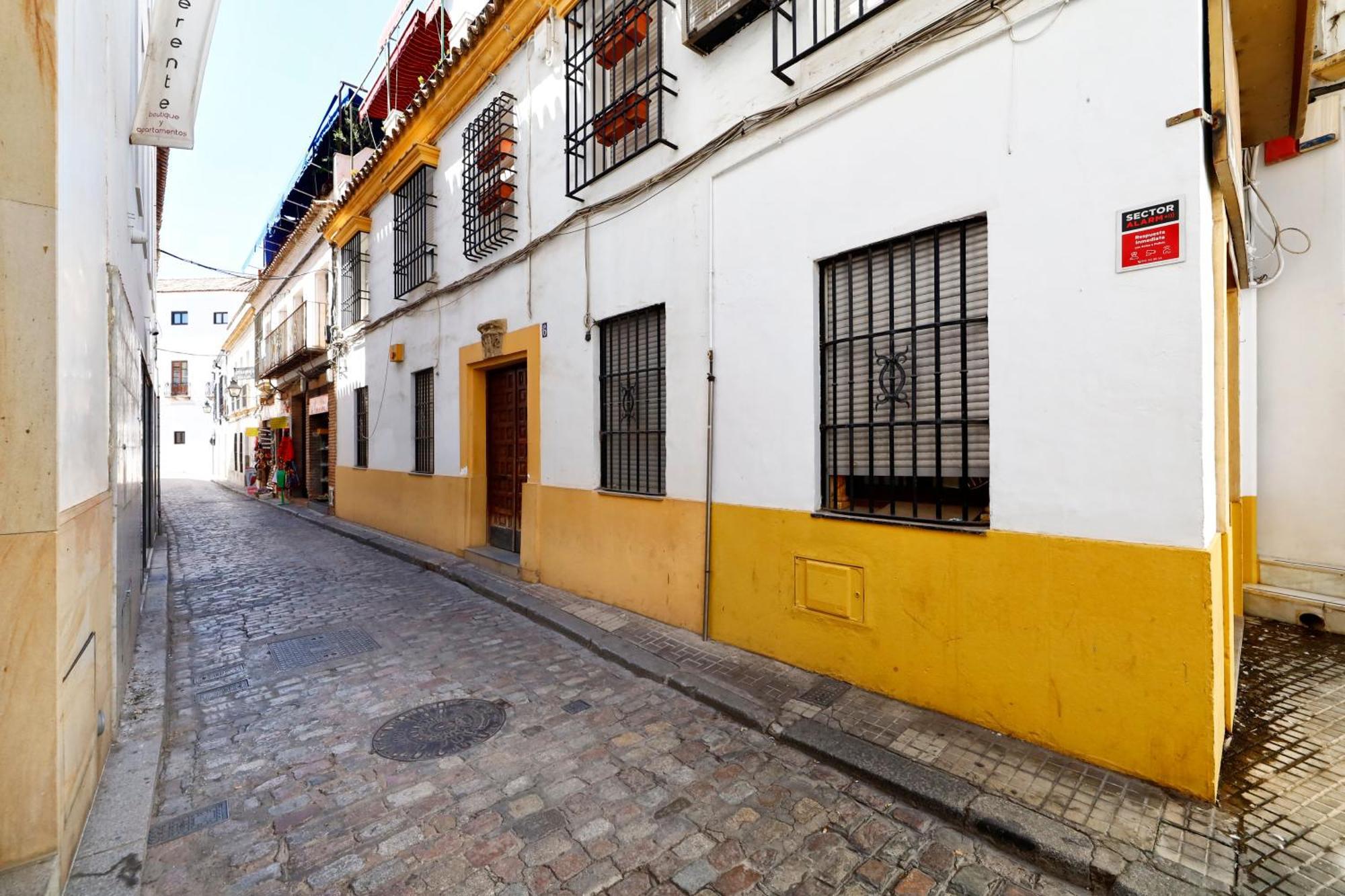 Encanto En La Juderia: Apartamento Con Patio Córdoba Buitenkant foto